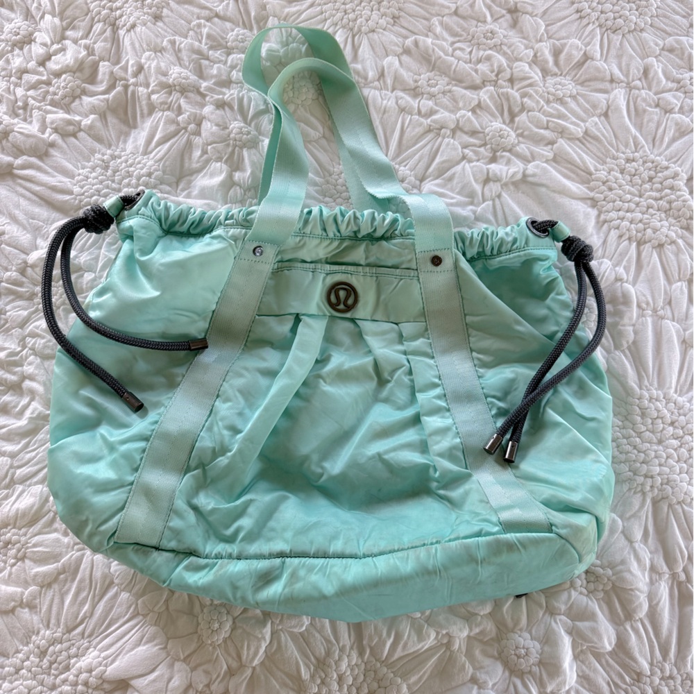 lululemon athletica Mint Green Drawstring Tote